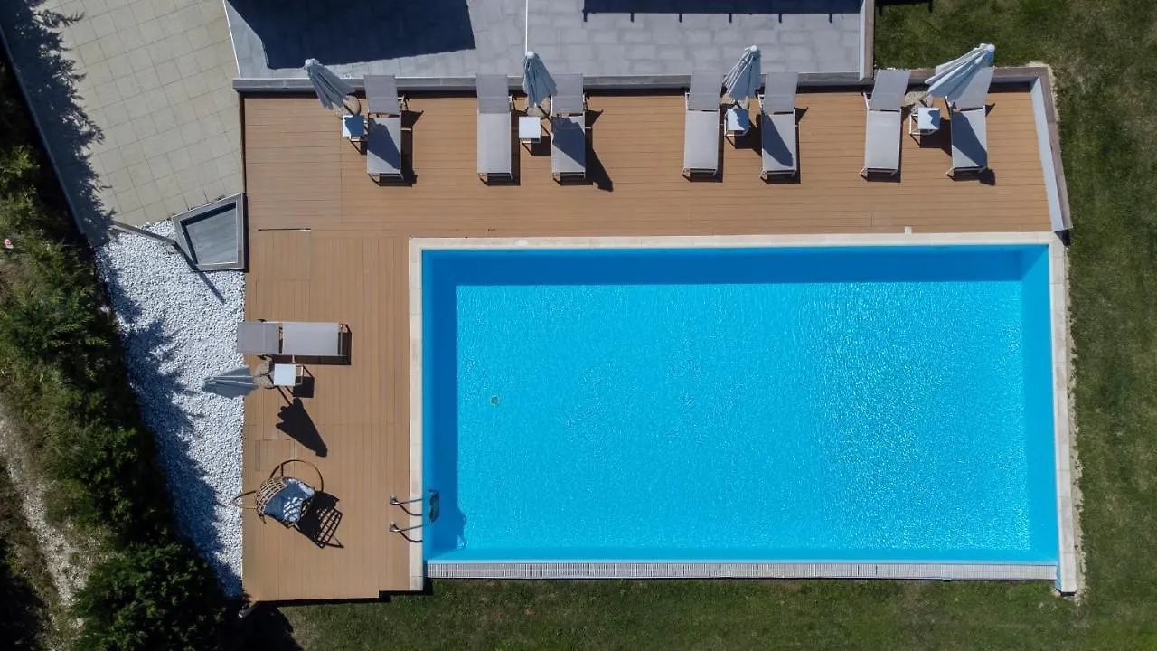 Blue Avenue Aparthotel Paliouri 3*,