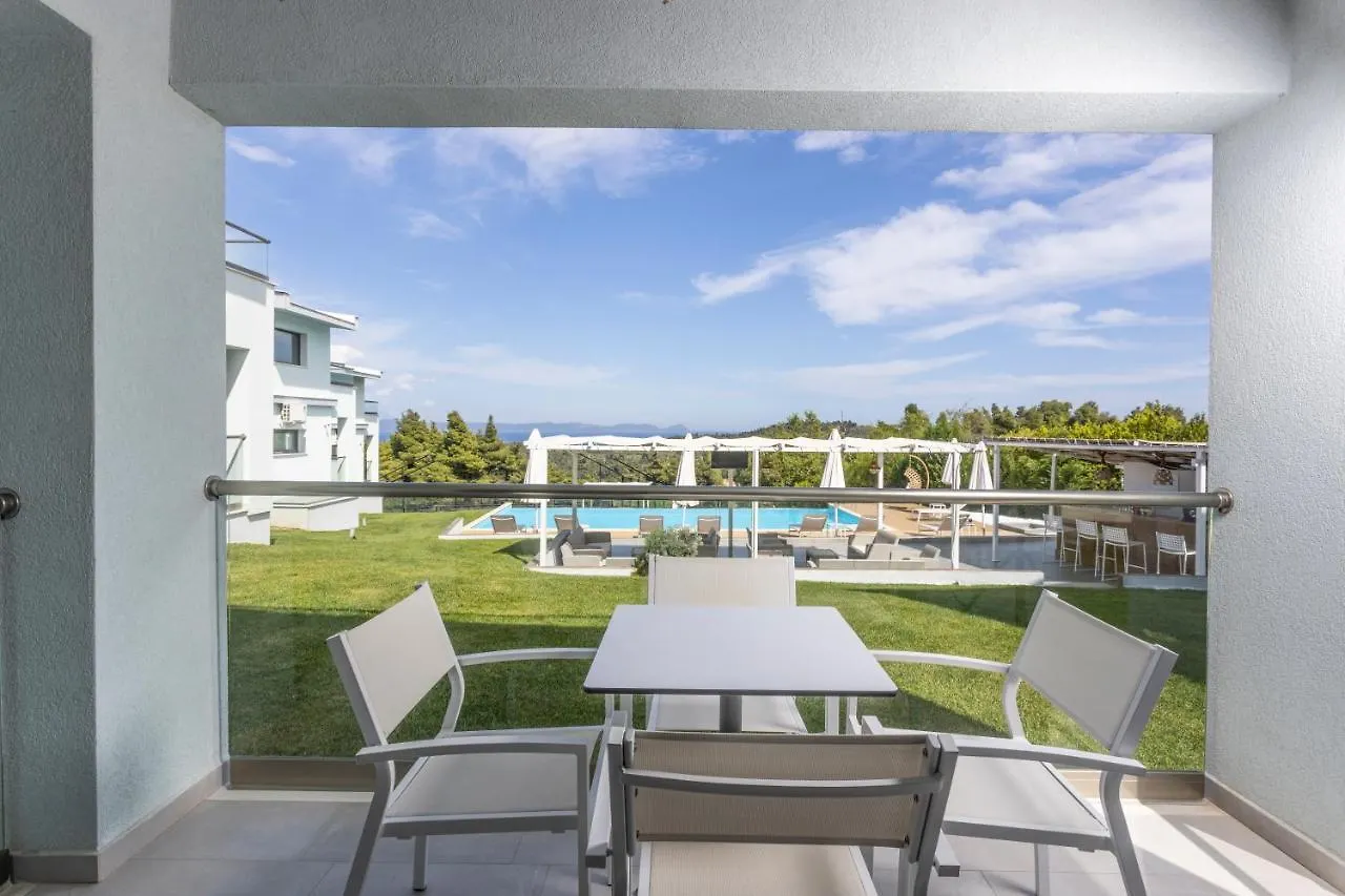 Blue Avenue Aparthotel Paliouri