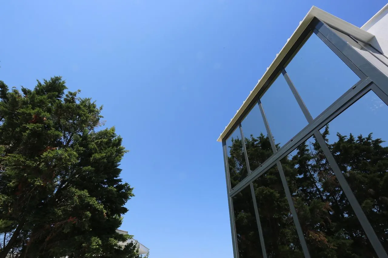 Blue Avenue Aparthotel Paliouri