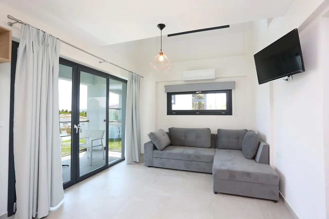 Blue Avenue Aparthotel Paliouri